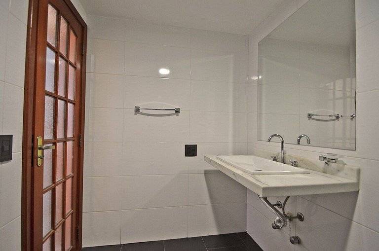 Cobertura com hidromassagem no Rio