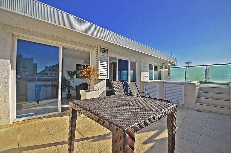 Penthouse with pool in Rio