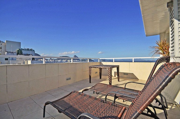 Penthouse with pool in Rio