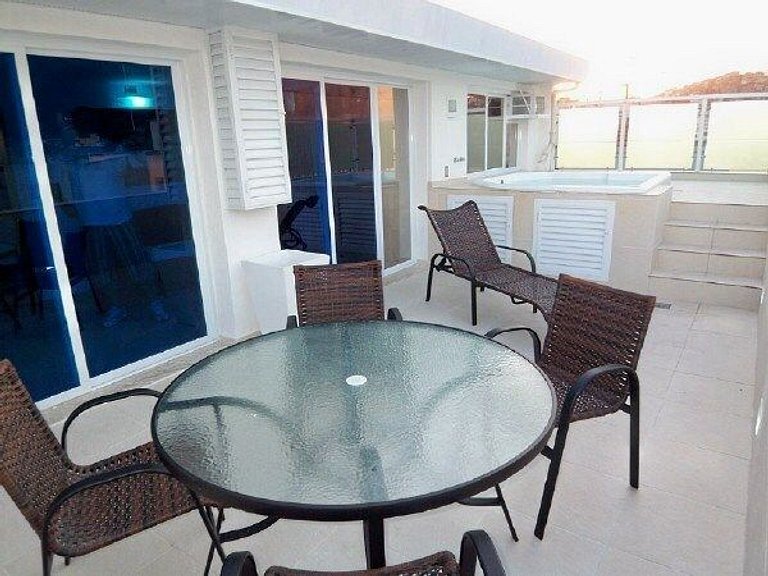 Penthouse with pool in Rio